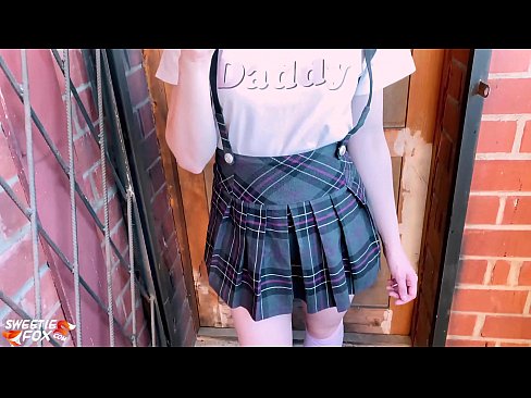 ❤️ Schoolgirl ດູດ dick ຂອງນາງເລິກແລະ fucks ແທນທີ່ຈະຫ້ອງຮຽນ. ☑  ເພດ ຢູ່ພວກເຮົາ ❌️